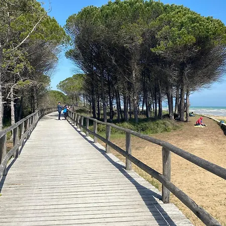 Cozy For Groups Of Friends In Bibione